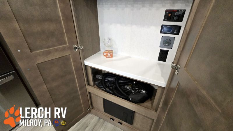 2026 KZ RV Durango Gold G384MSQ - Image 45