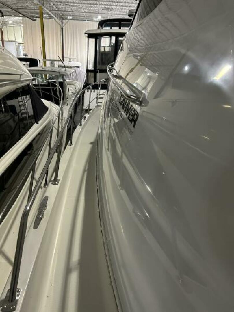 2003 Carver 396 Aft Cabin MY - Image 34