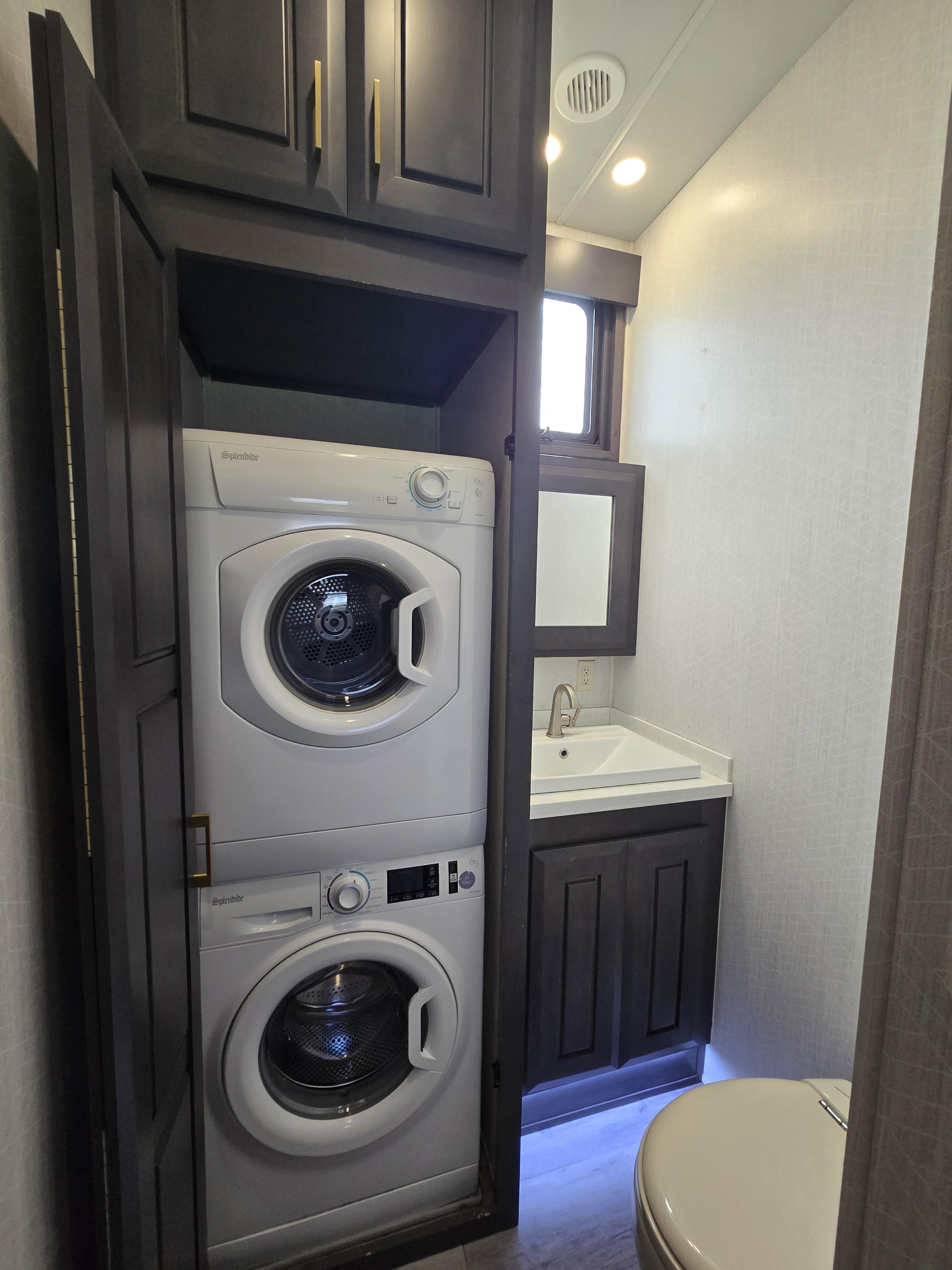 2021 DRV Mobile Suites 41RKDB - Image 18