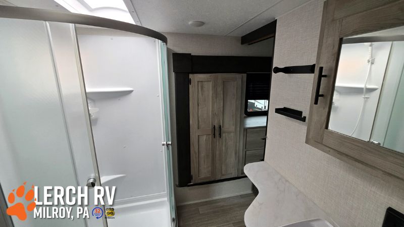 2024 KZ RV Sportsmen 303RL - Image 32