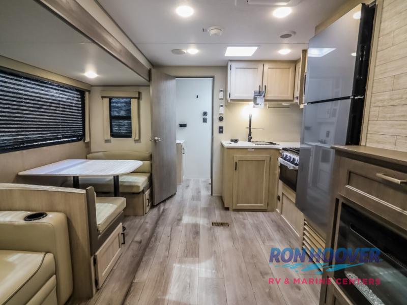 2026 COACHMEN 333DORM - Image 6