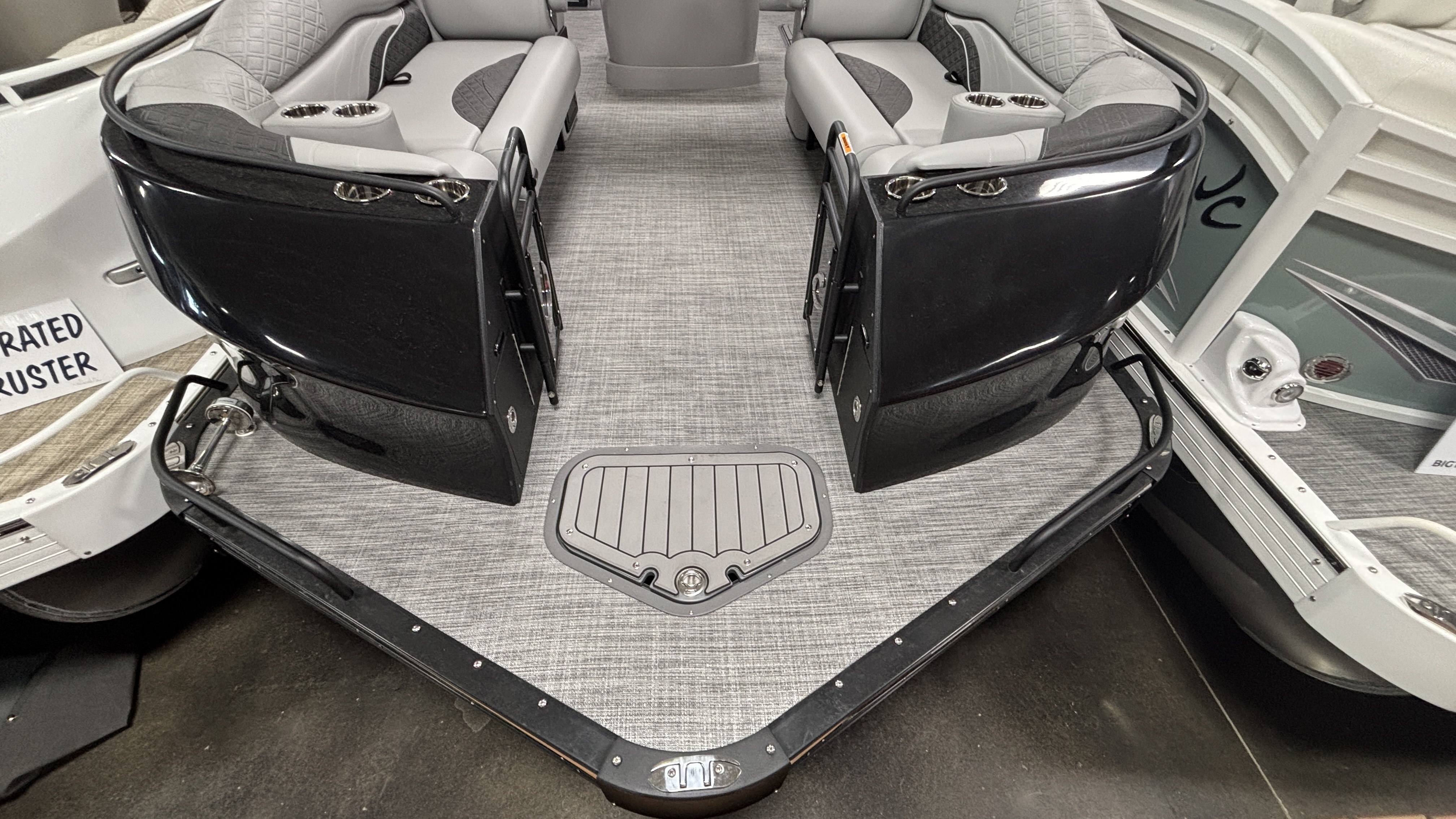 2026 JC Tritoon SportToon 26TT - Image 2