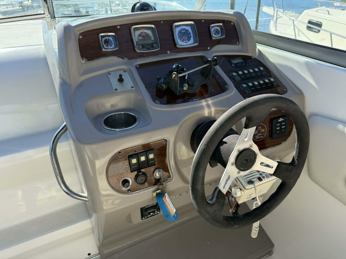 2008 Chaparral 250 Signature Base - Image 21