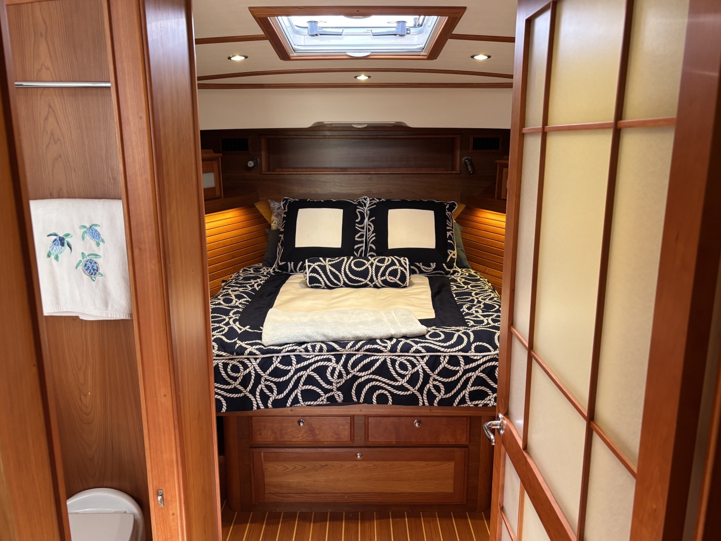 2019 Sabre 45 Express - Image 26