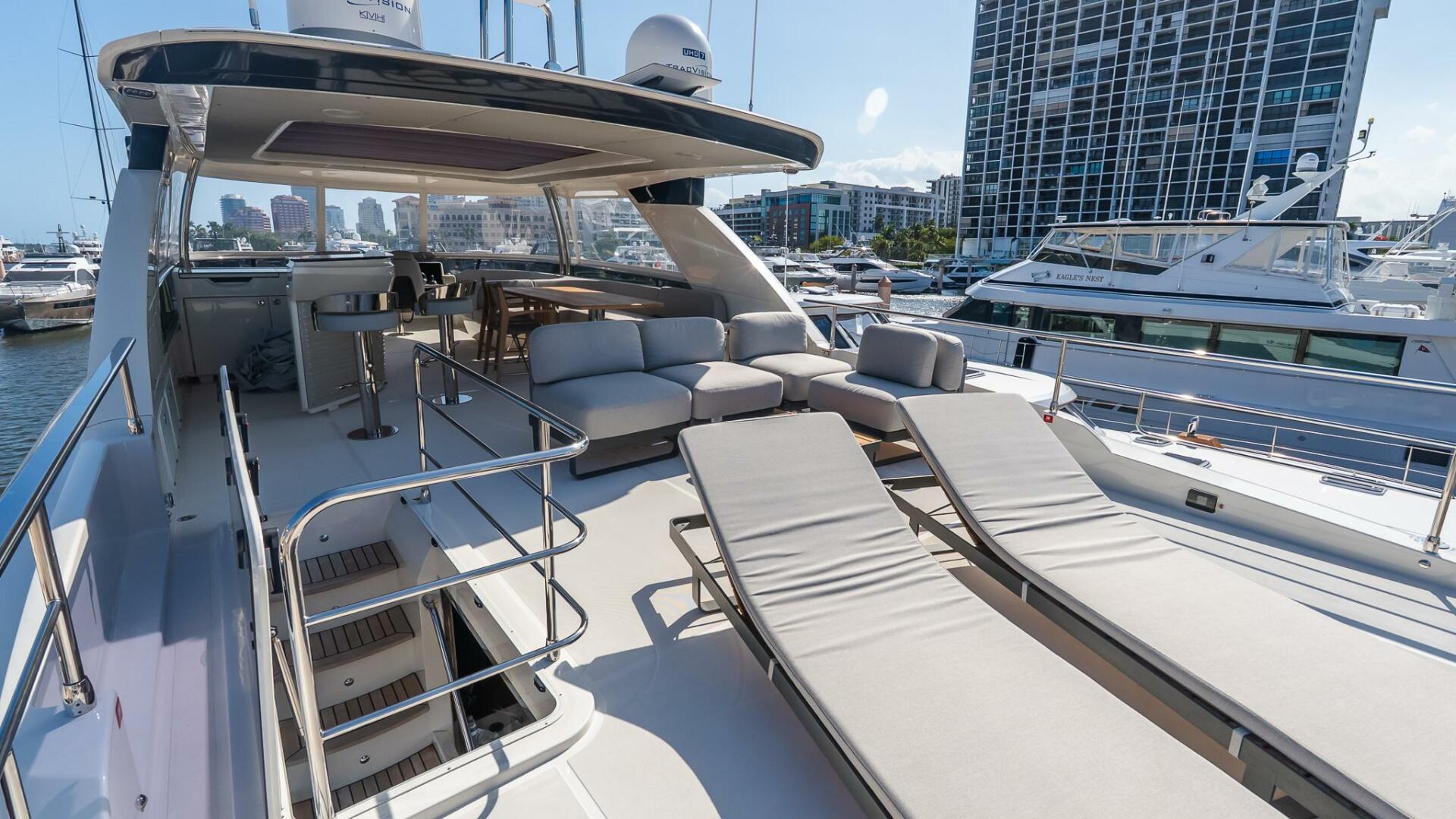 2024 Absolute Navetta 68 - Image 20
