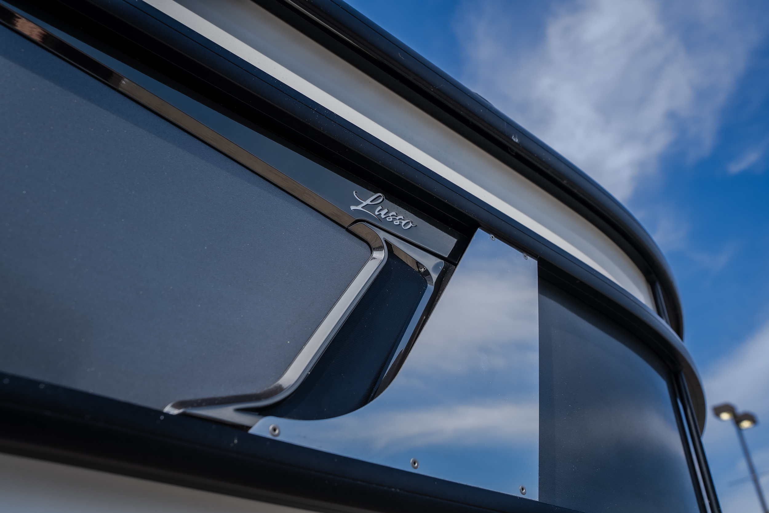 2023 Barletta Lusso 25UCA - Image 12