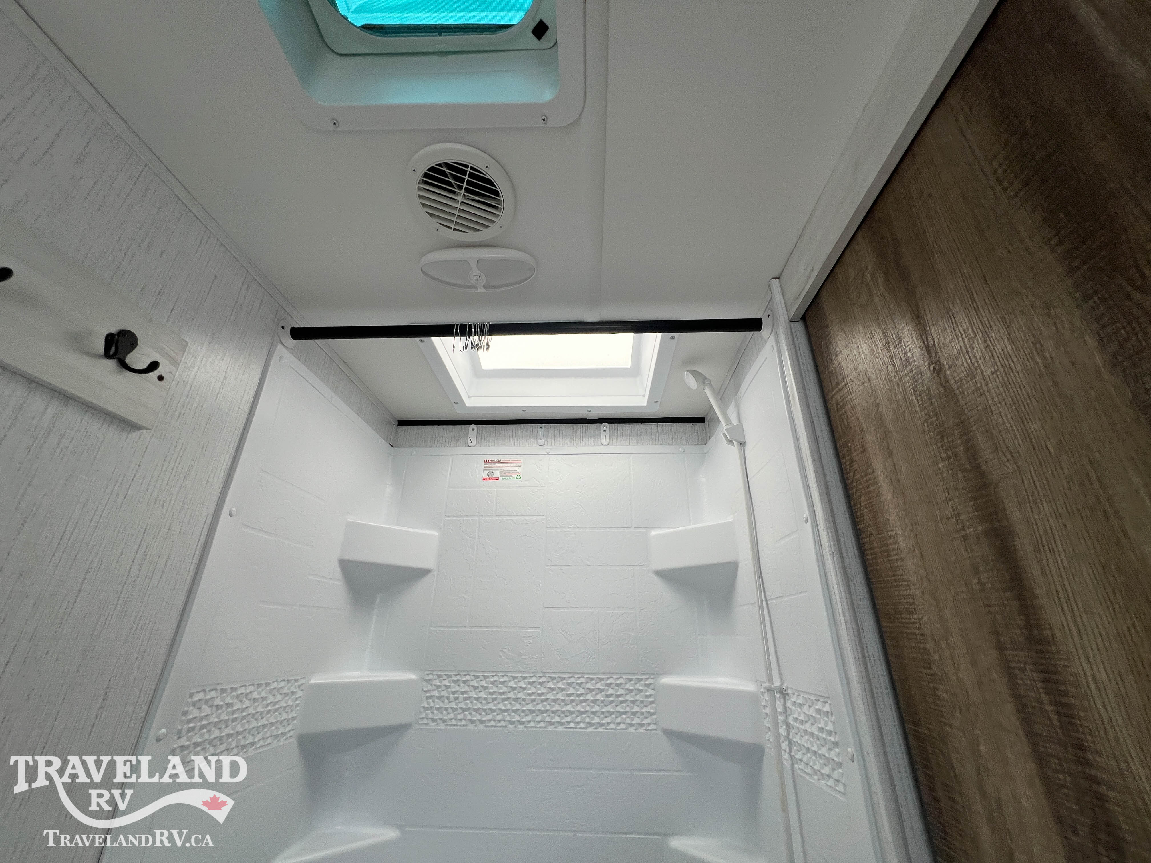 2022 Heartland Trail Runner TR 255 RL - Image 24