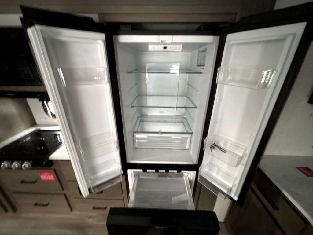 2026 GRAND DESIGN TRANSCEND 26RBX - Image 12