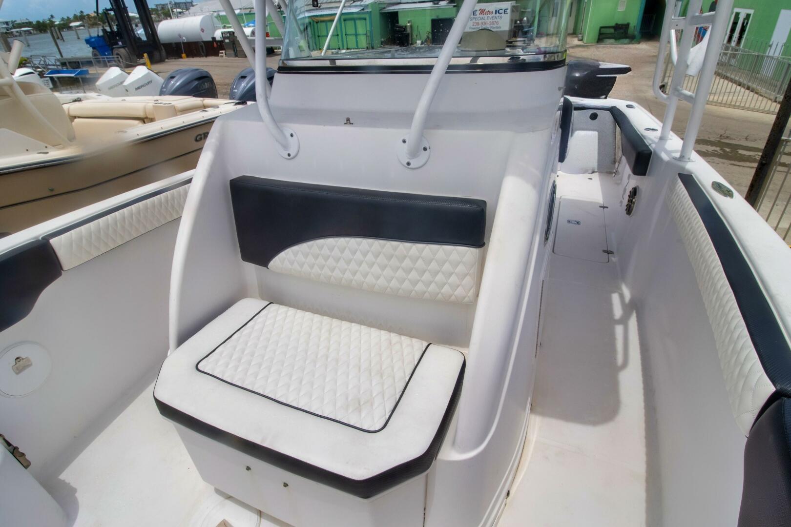 2005 Donzi 35 ZF Open - Image 10
