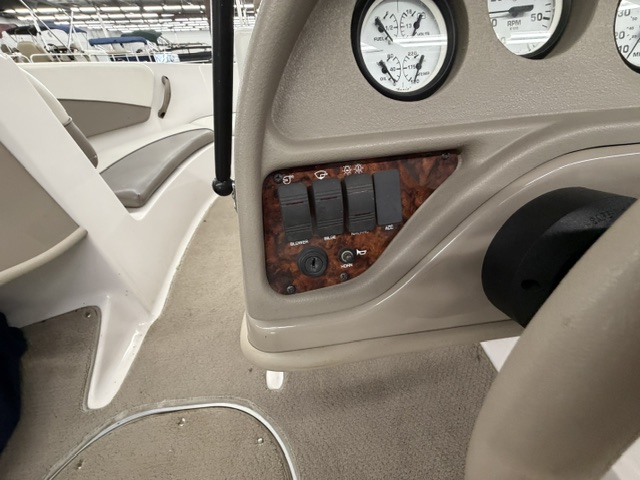 2003 FOURWINNS FREEDOM 170 - Image 22