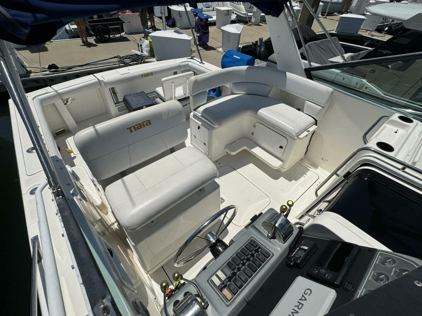 2000 Tiara Yachts 3100 Open - Image 45