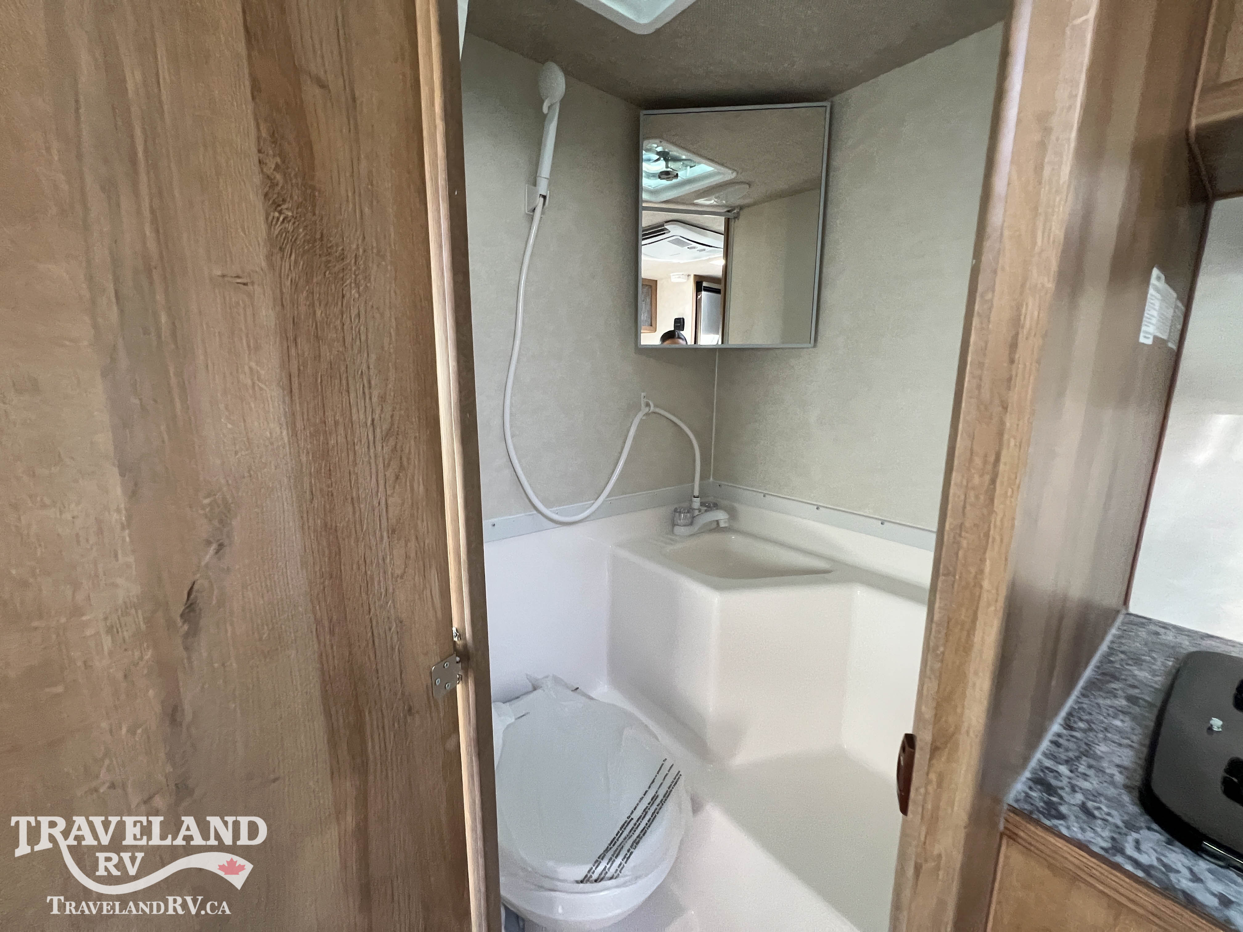 2027 Westland RV TRAVELAIRE 80W - Image 16