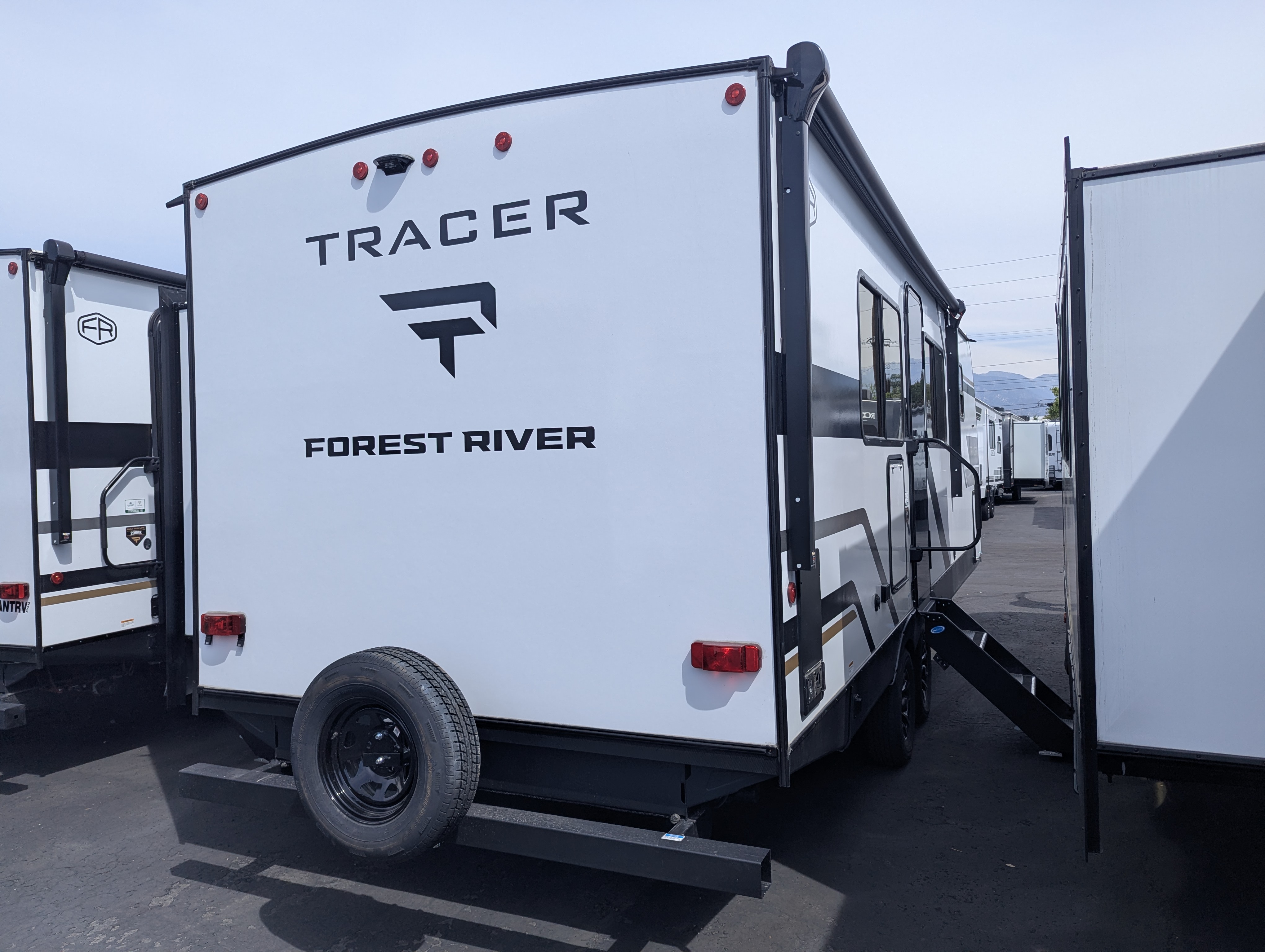 2026 Prime Time Tracer 248RE - Image 5