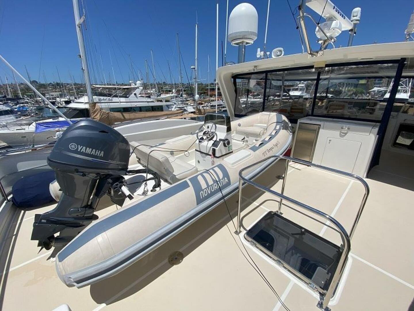 2005 Offshore Yachts - Image 18