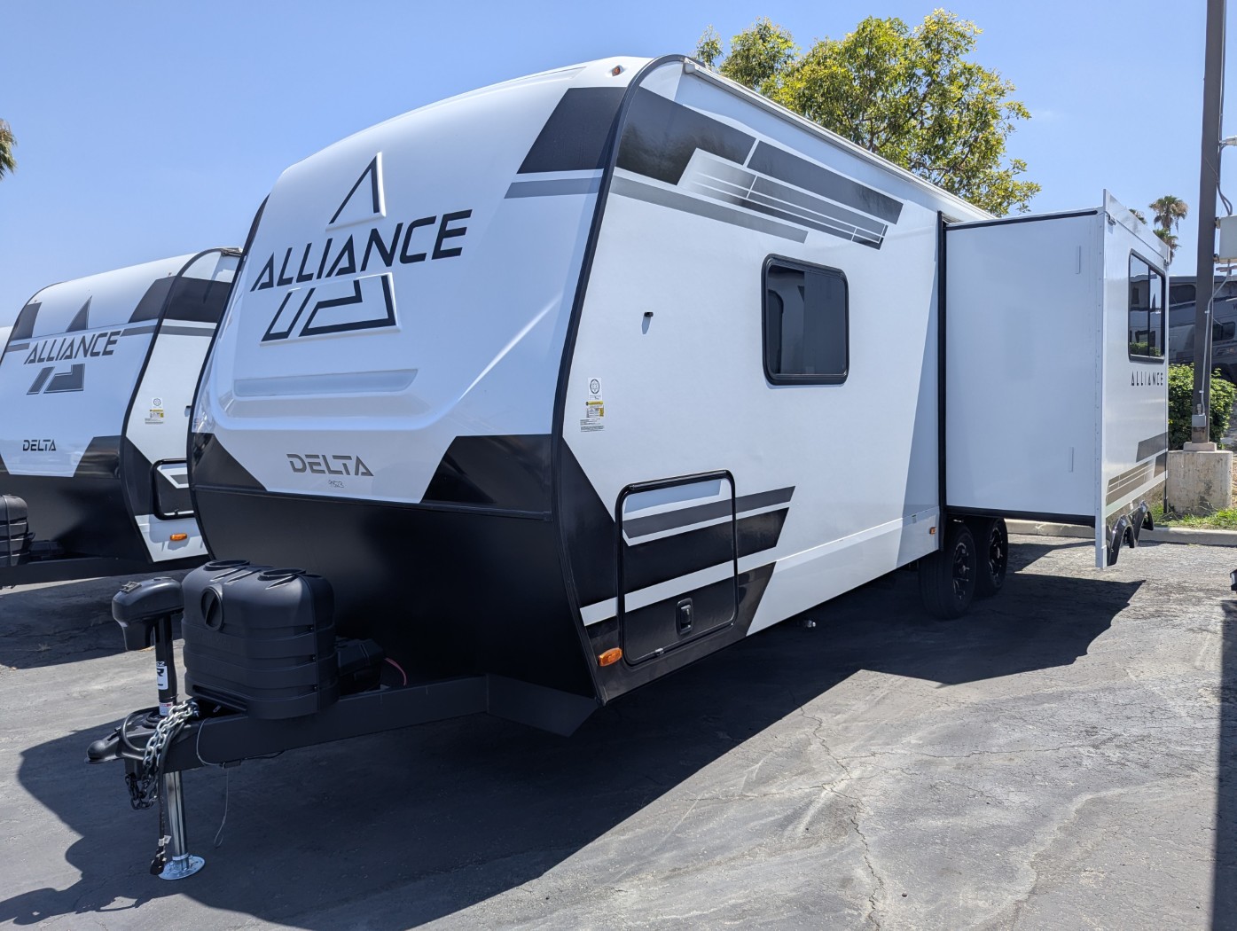 2027 Alliance RV Delta 252RL - Image 5