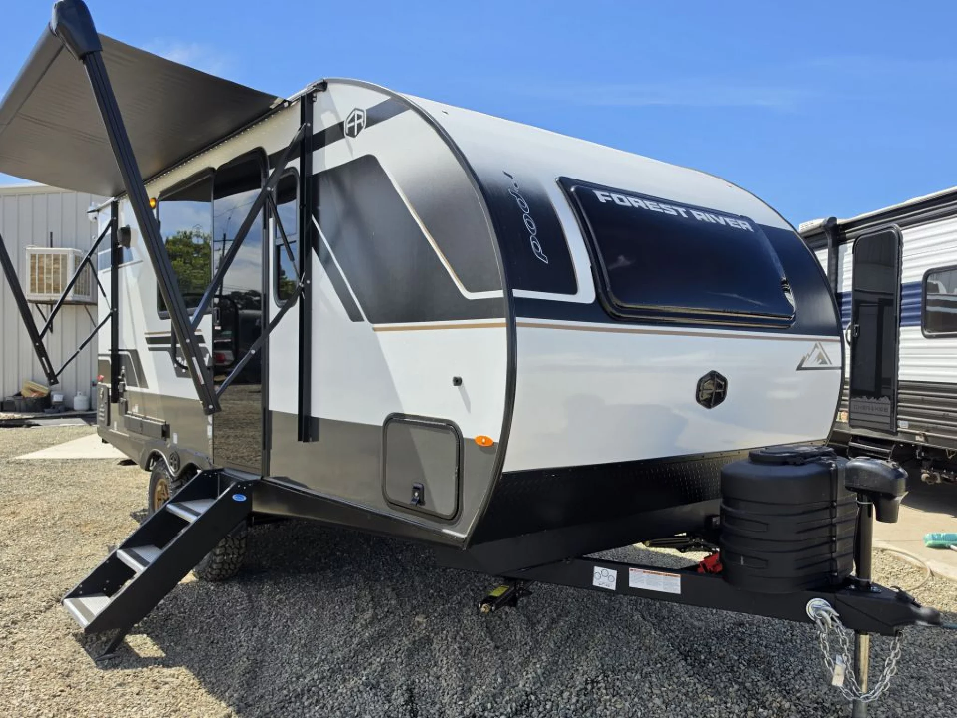 2027 FOREST RIVER R-POD RP197 - Image 8