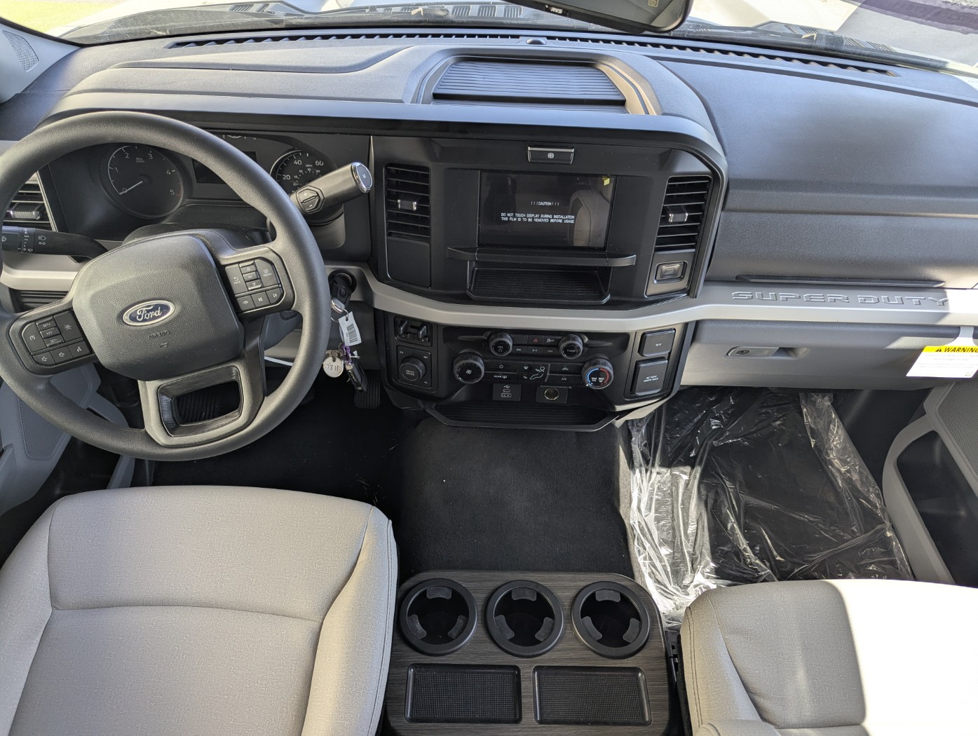 2027 Thor Motor Coach Omni Z30 - Image 13