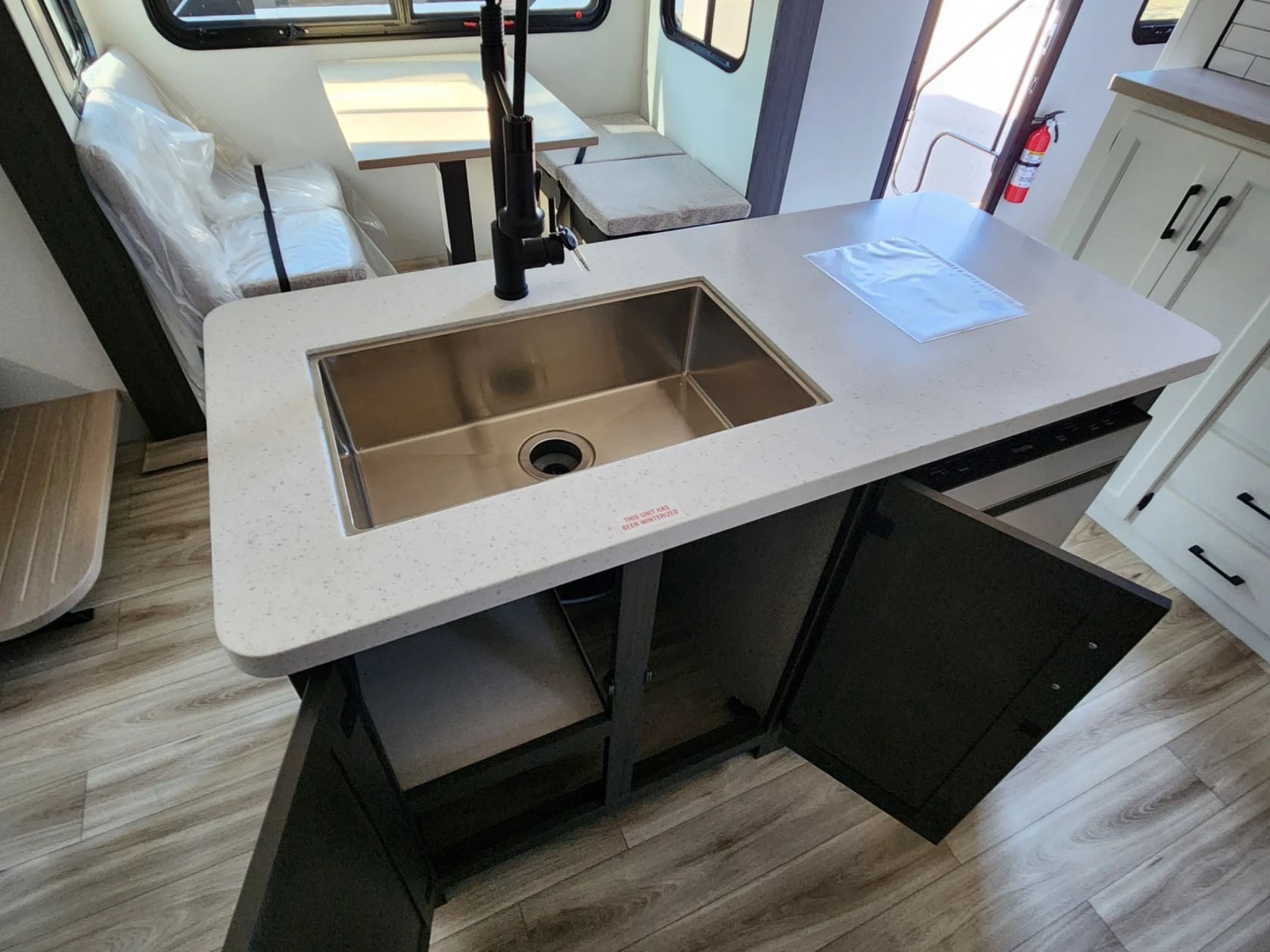 2026 VENTURE RV SPORTTREK 365VFL - Image 21
