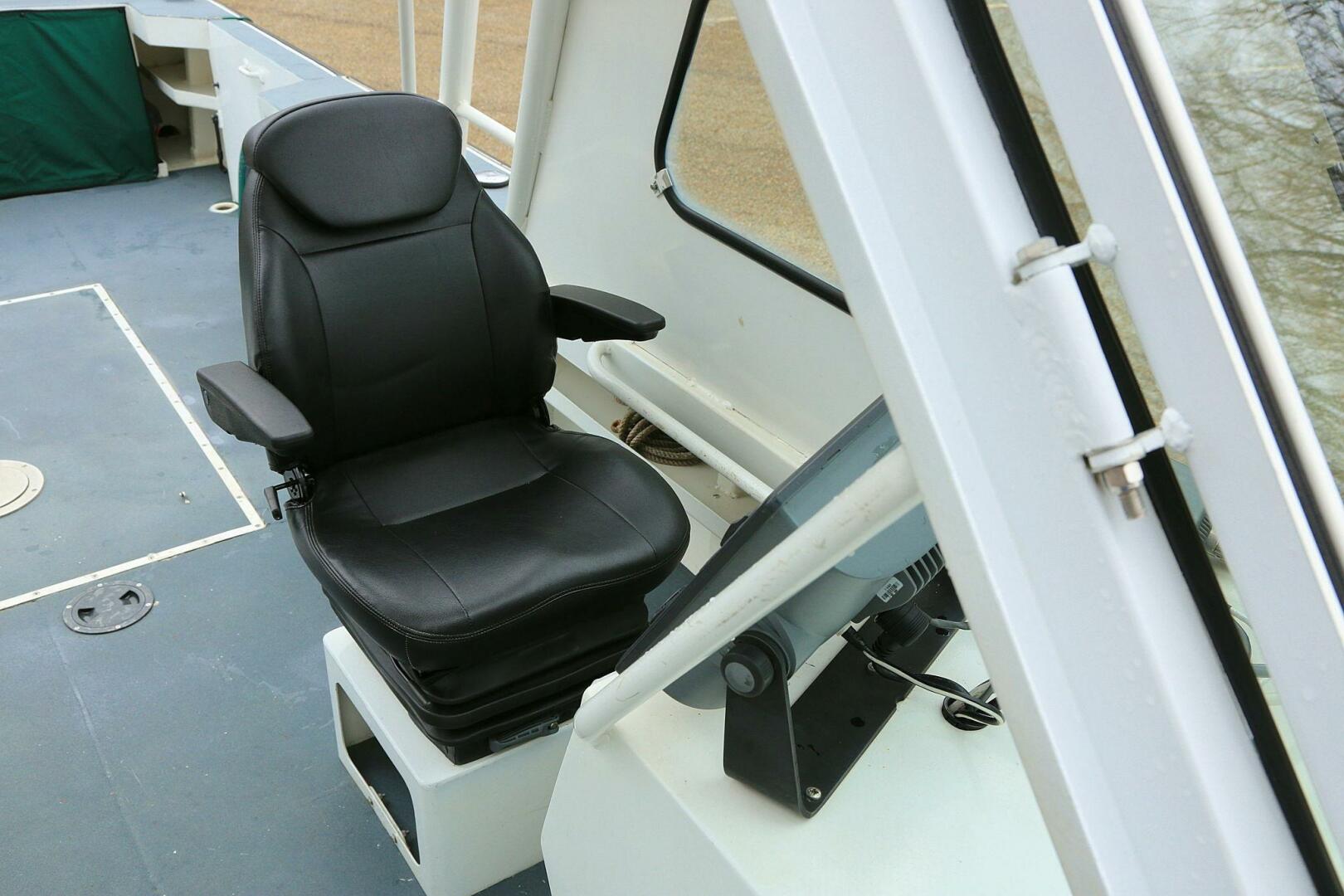 2002 SeaArk DXS 1652 SLD - Image 141