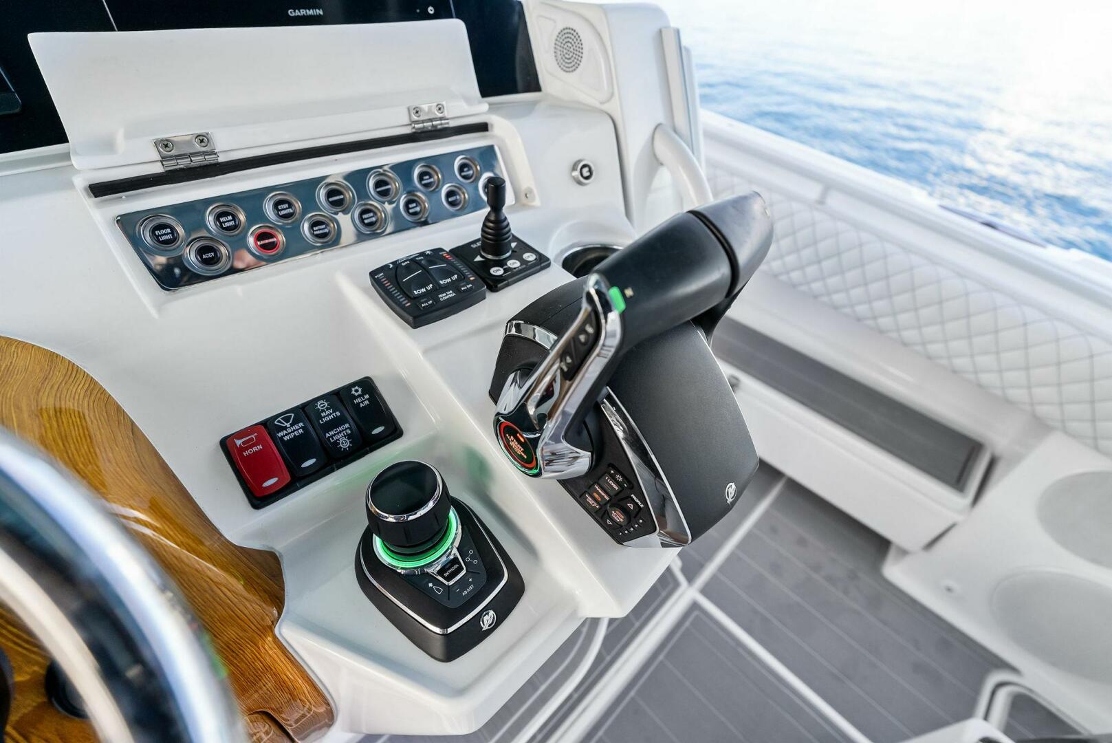 2023 HCB 42 Lujo - Image 33