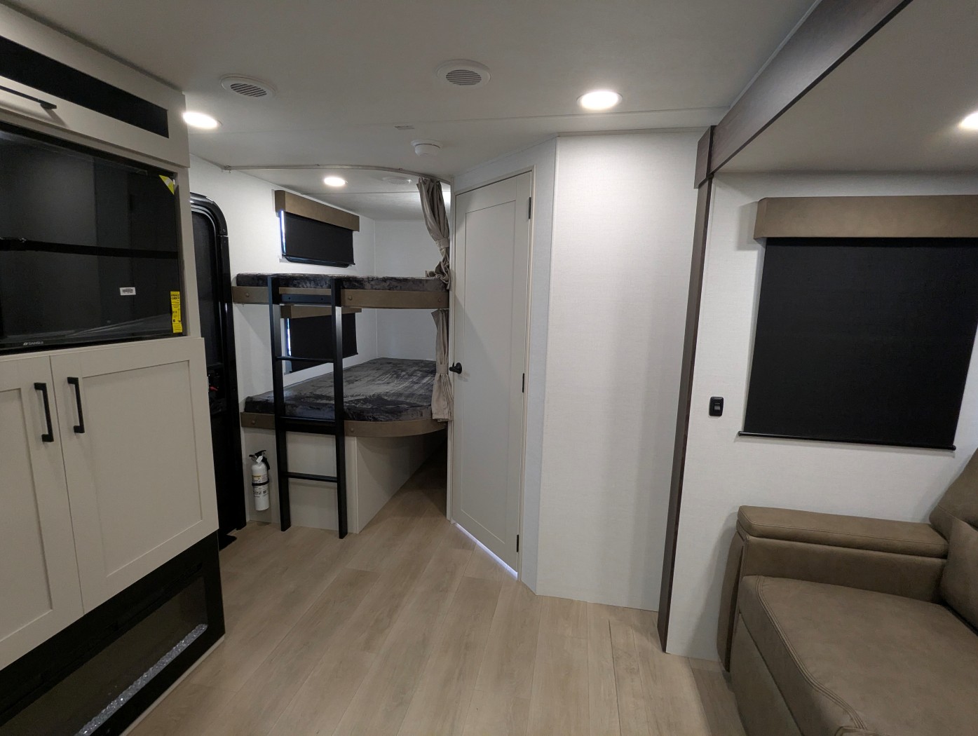 2027 Alliance RV Delta 281BH - Image 21