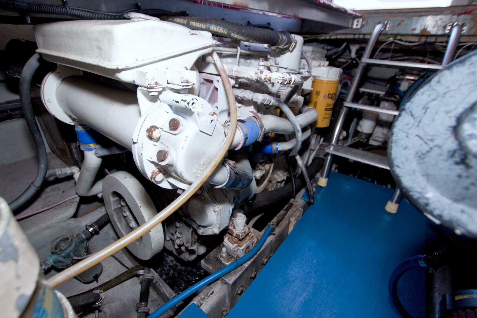1998 Luhrs 36 Convertible - Image 68