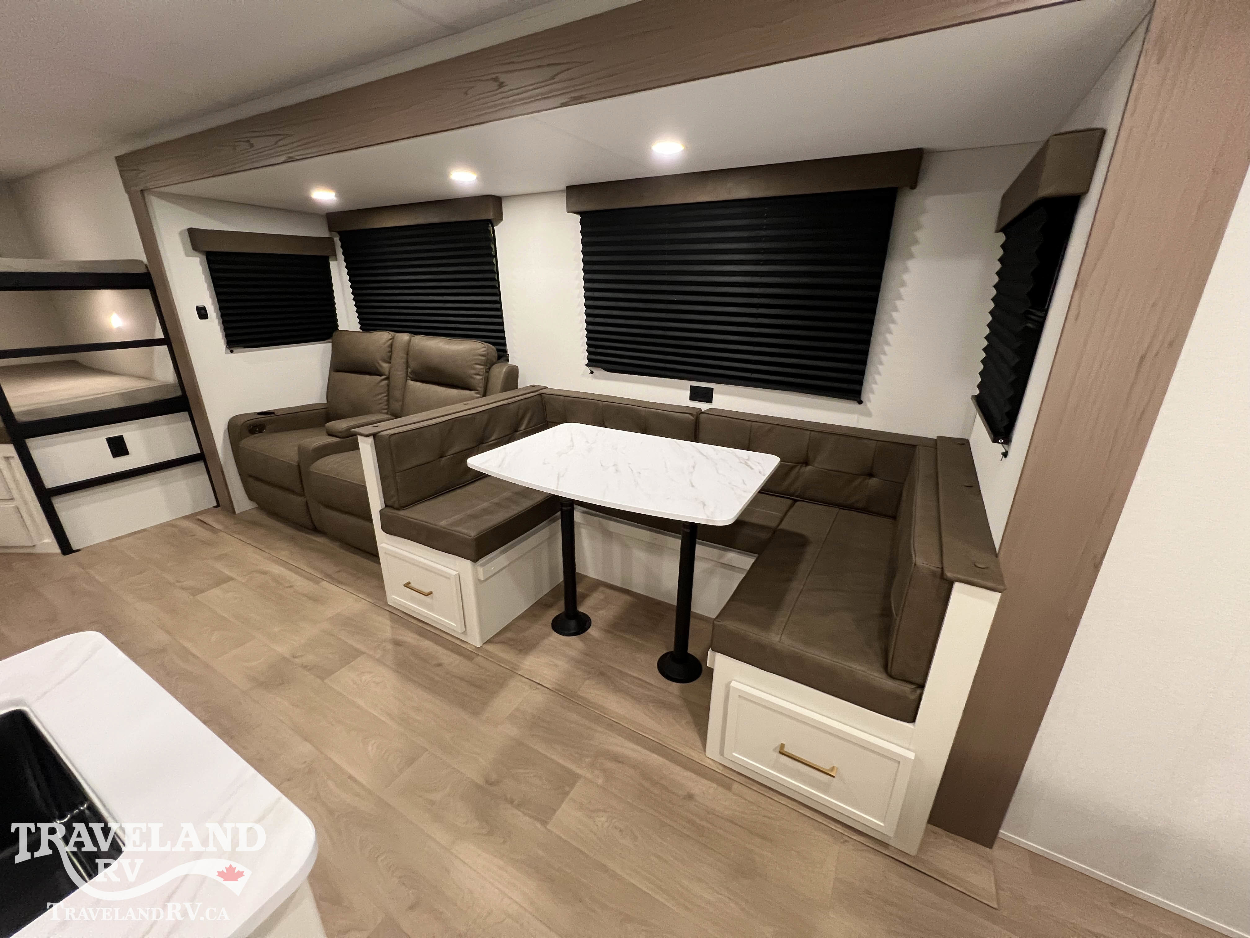 2026 Grand Design Transcend XPLOR 27DBX - Image 18