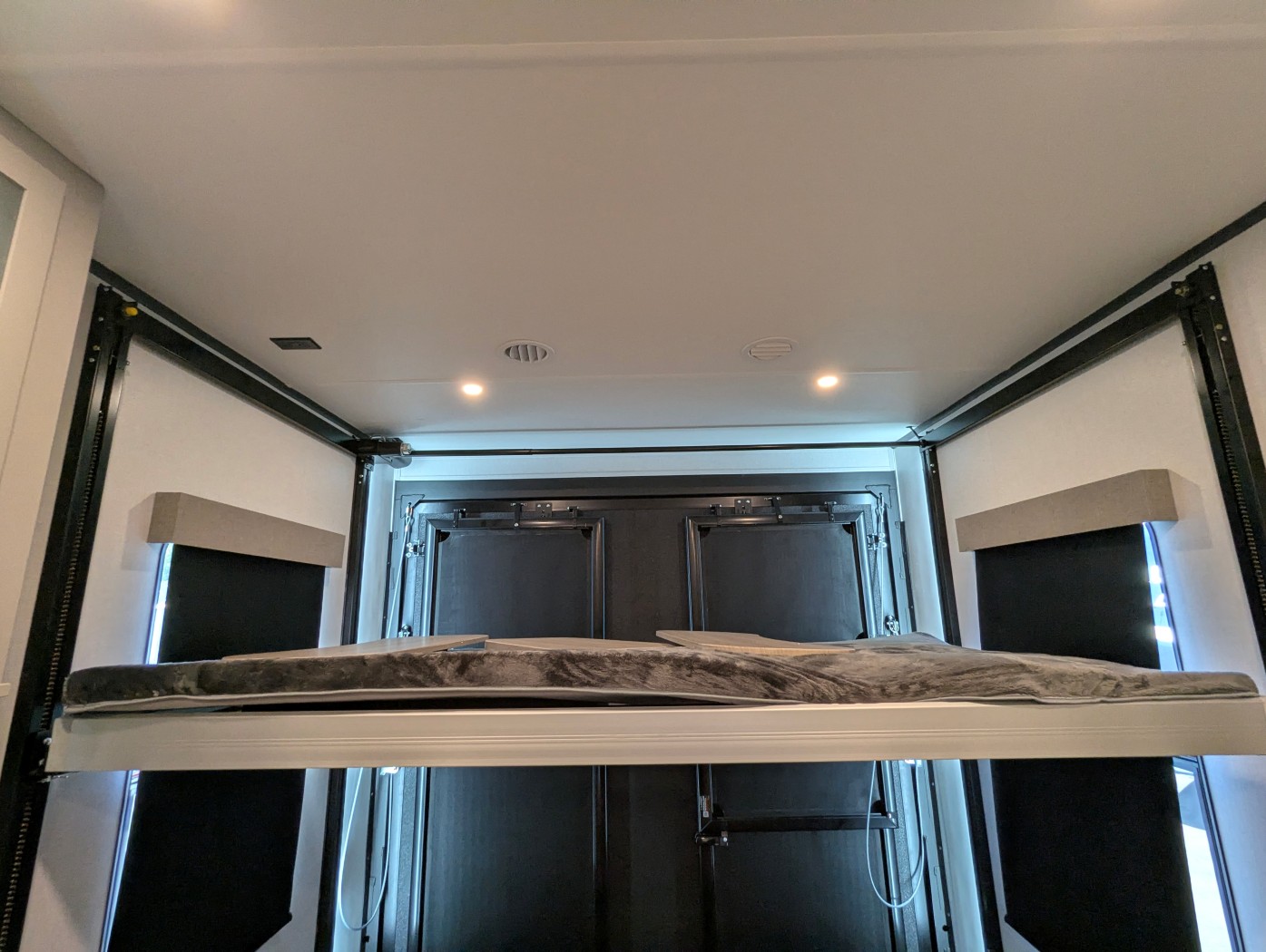 2027 Forest River Stealth 3300 - Image 30