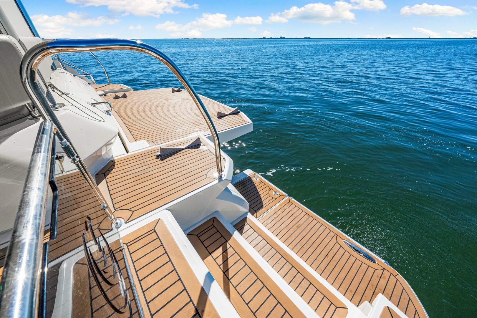 2022 Aquila 54 Yacht - Image 38