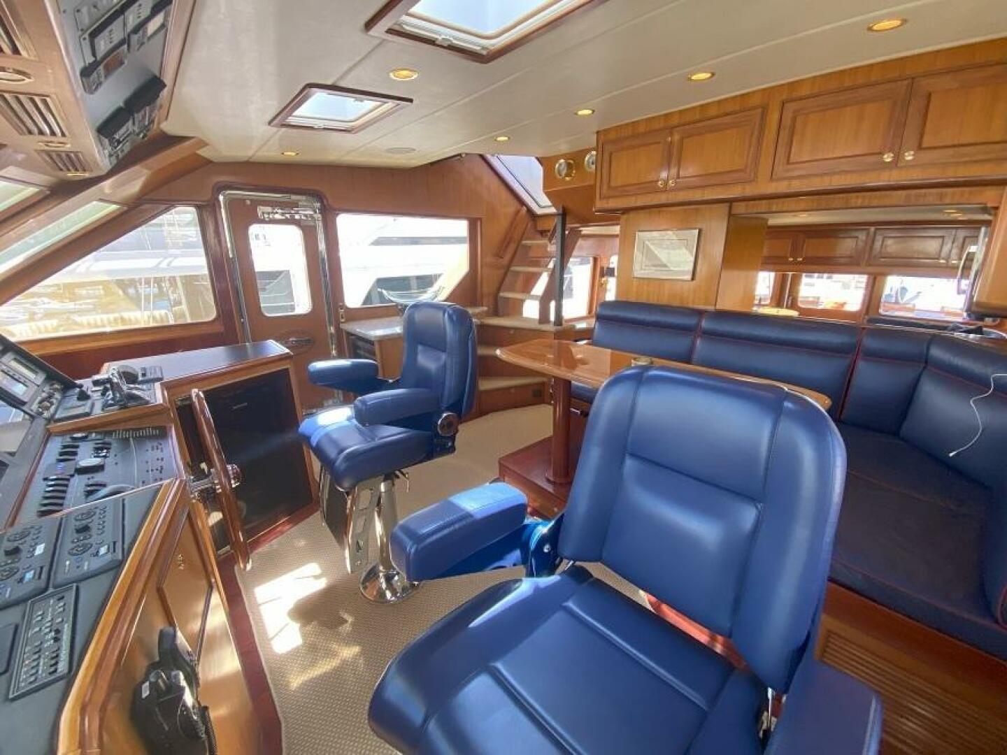 2005 Offshore Yachts - Image 13