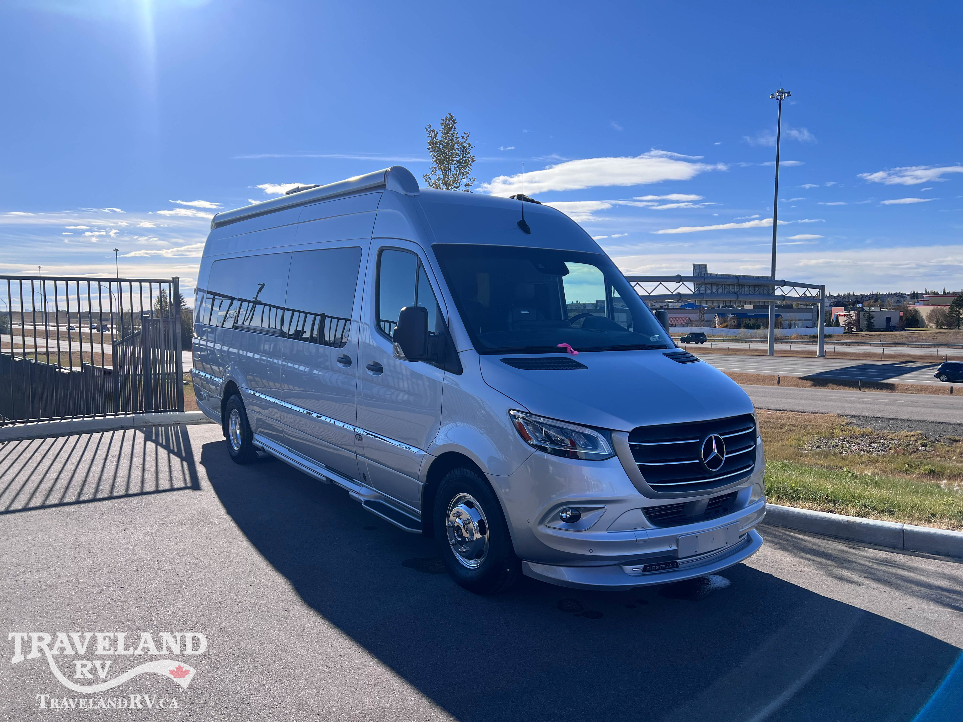 2023 AIRSTREAM INTERSTATE 24GT E-1 PKG - Image 24