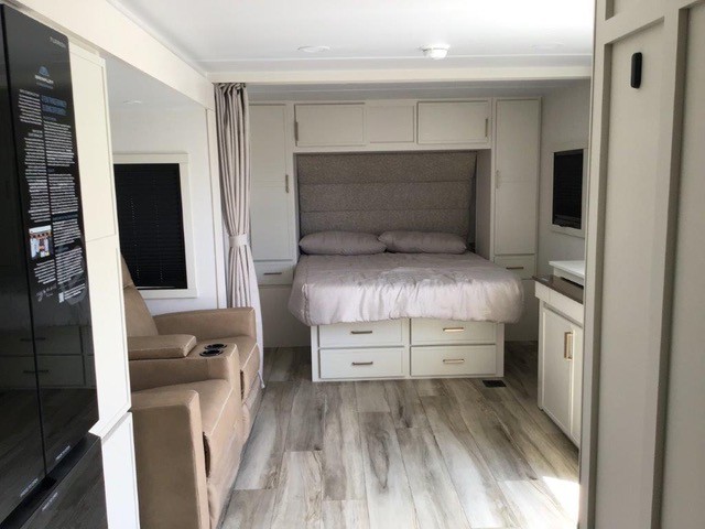 2027 Brinkley RV Model Ix 23x - Image 5
