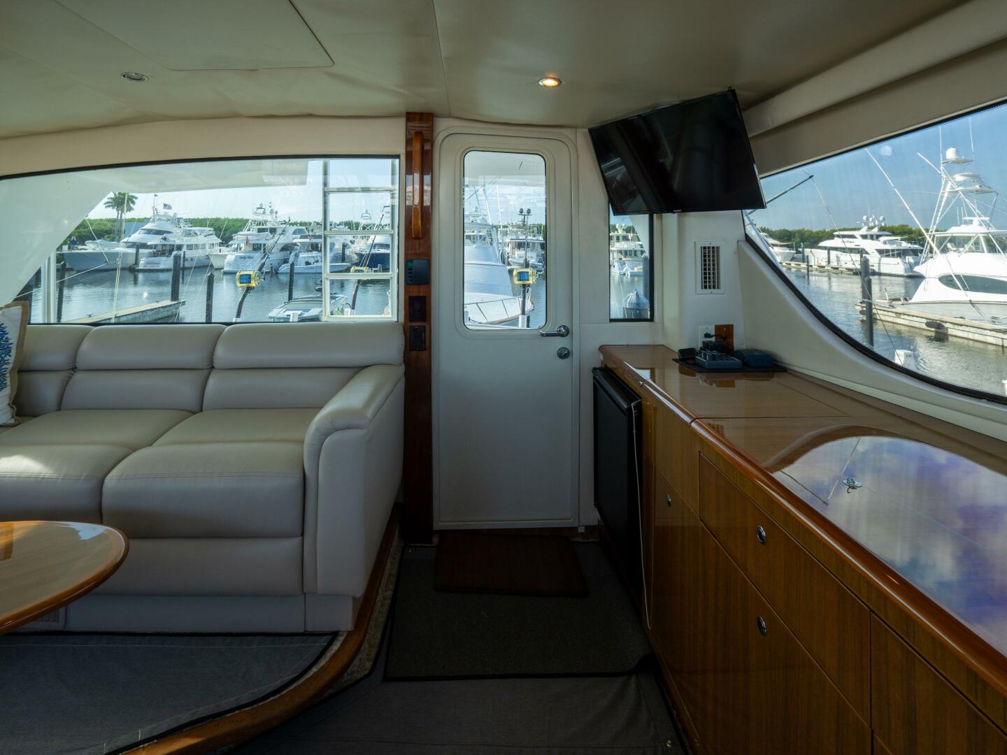 2005 Viking 74 Enclosed Bridge - Image 16