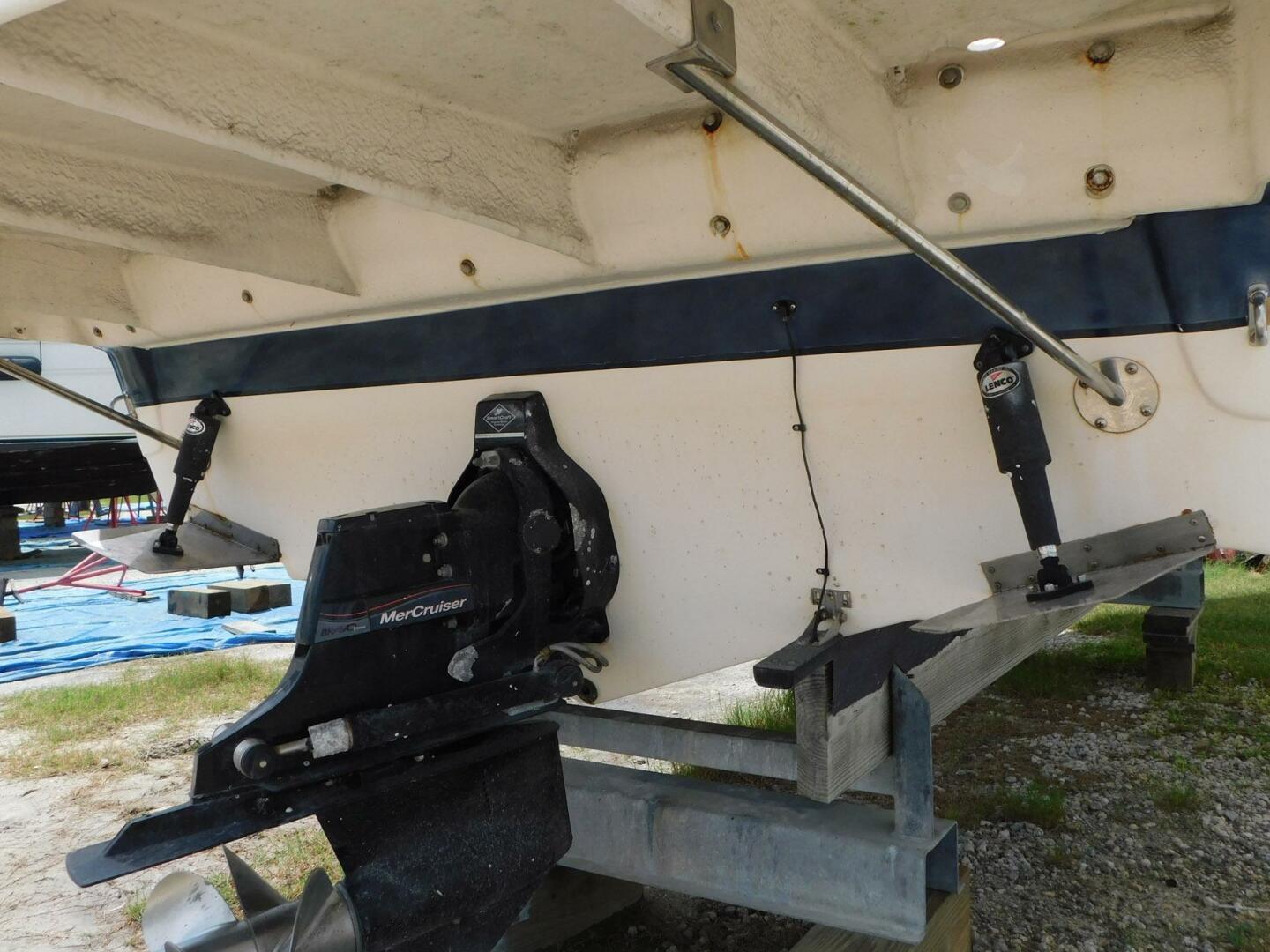 2004 Rinker Fiesta Vee 270 - Image 20
