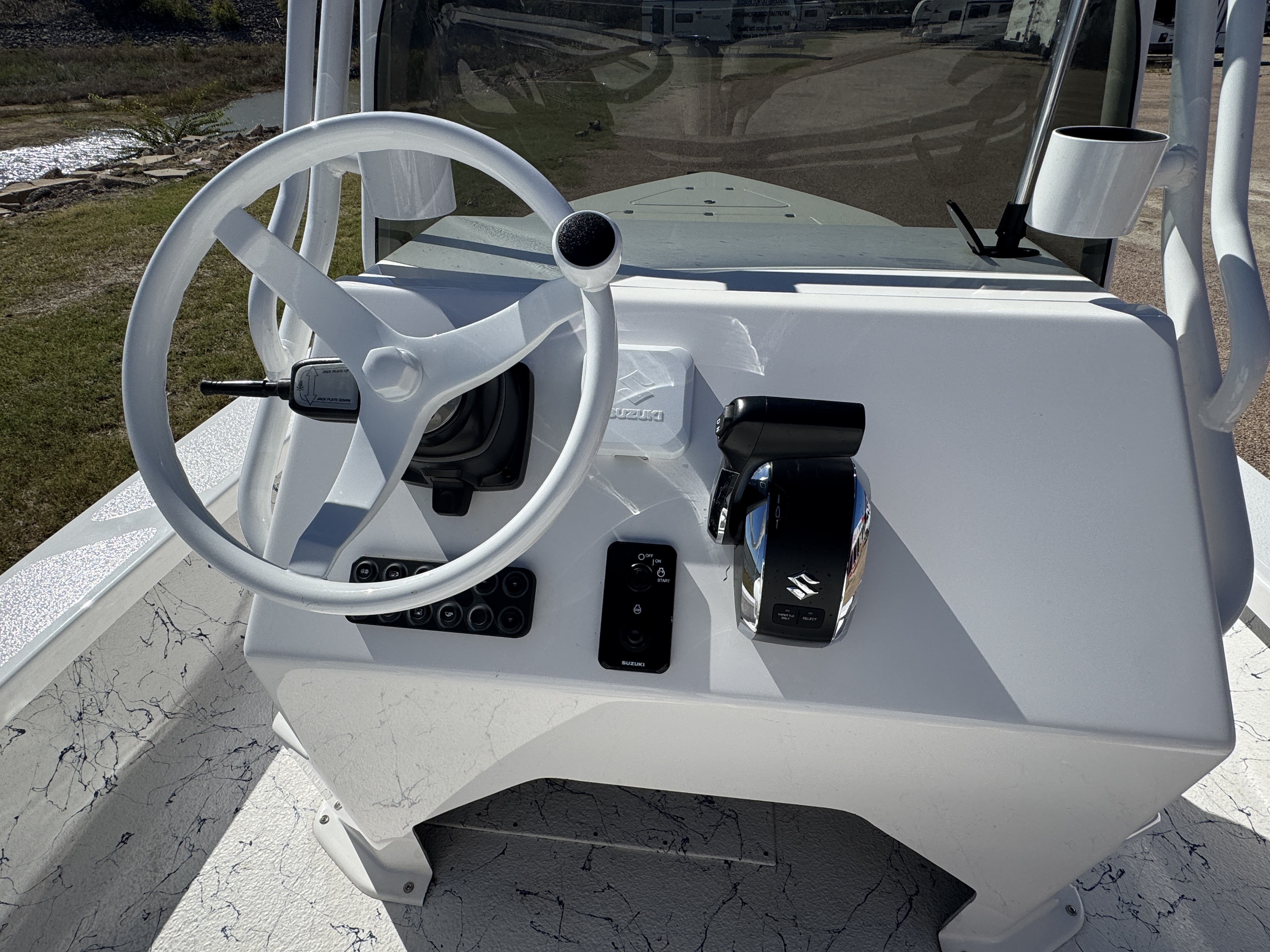 2025 Majek 22 Xtreme - Image 15
