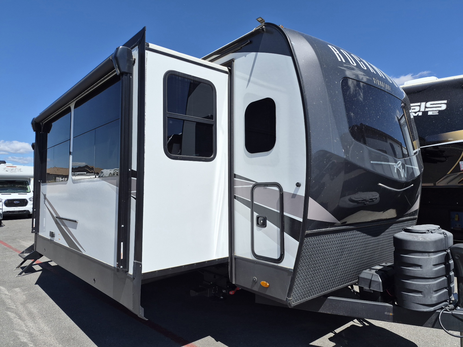 2025 Forest River Rockwood Signature 8339FK