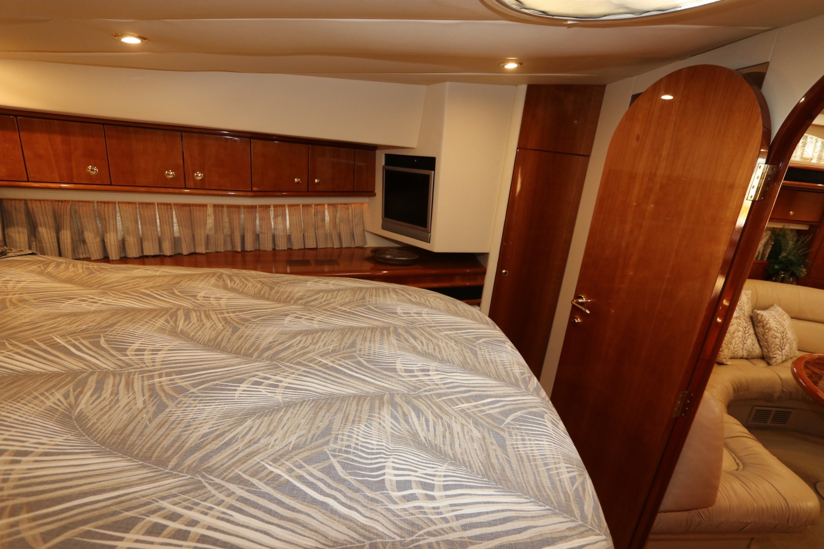 2005 Neptunus 56 Express - Image 42