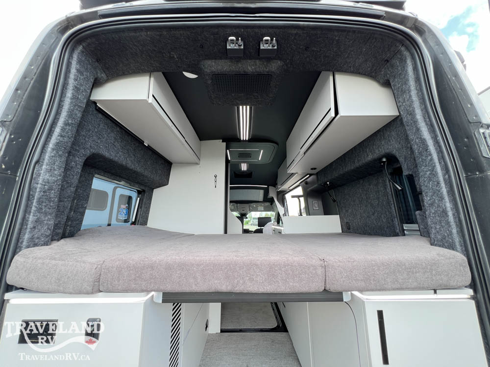 2027 Grand Design Lineage Series VT LVT1 - Image 27