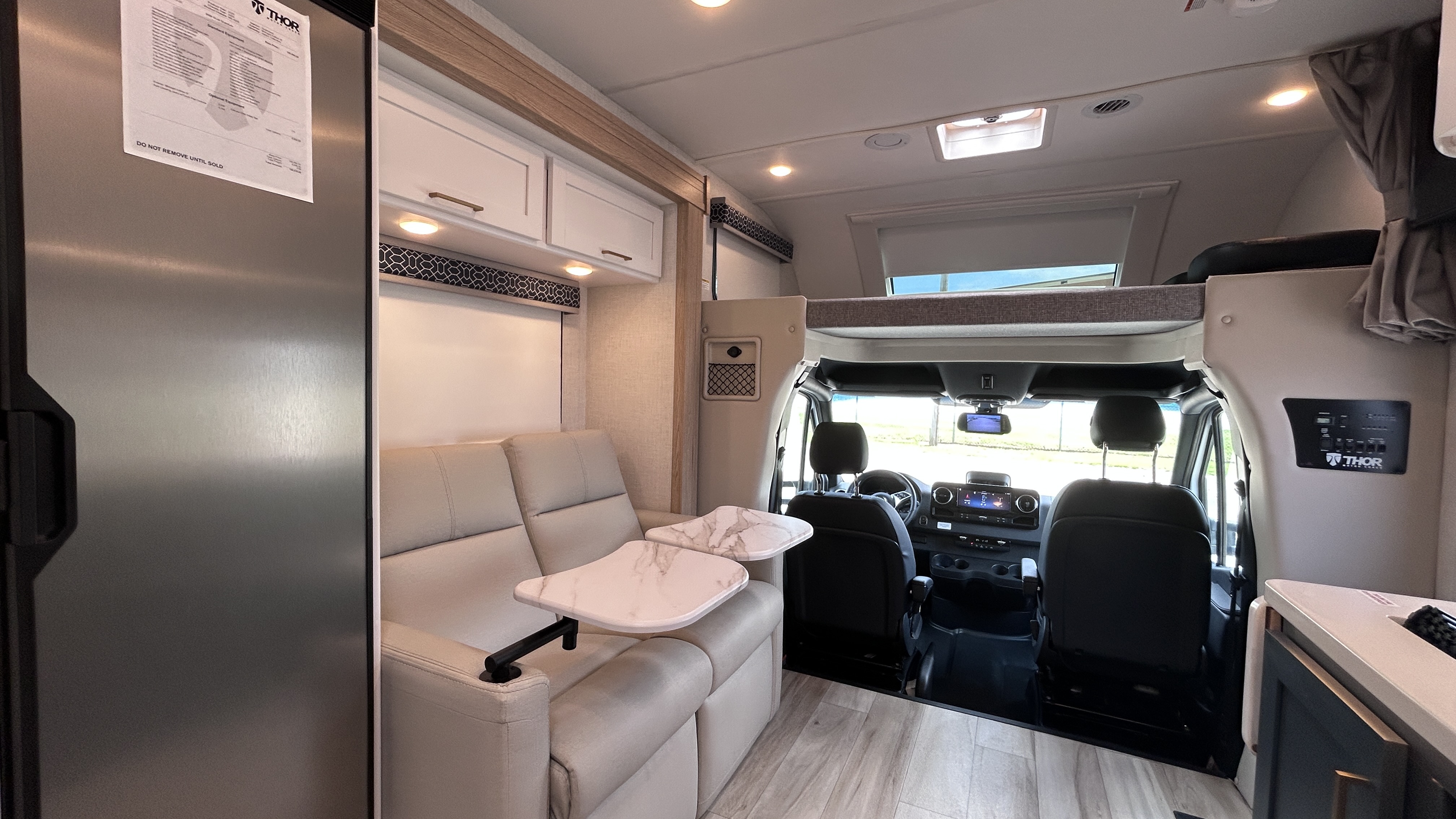 2026 Thor Motor Coach Quantum Sprinter GL24 - Image 26