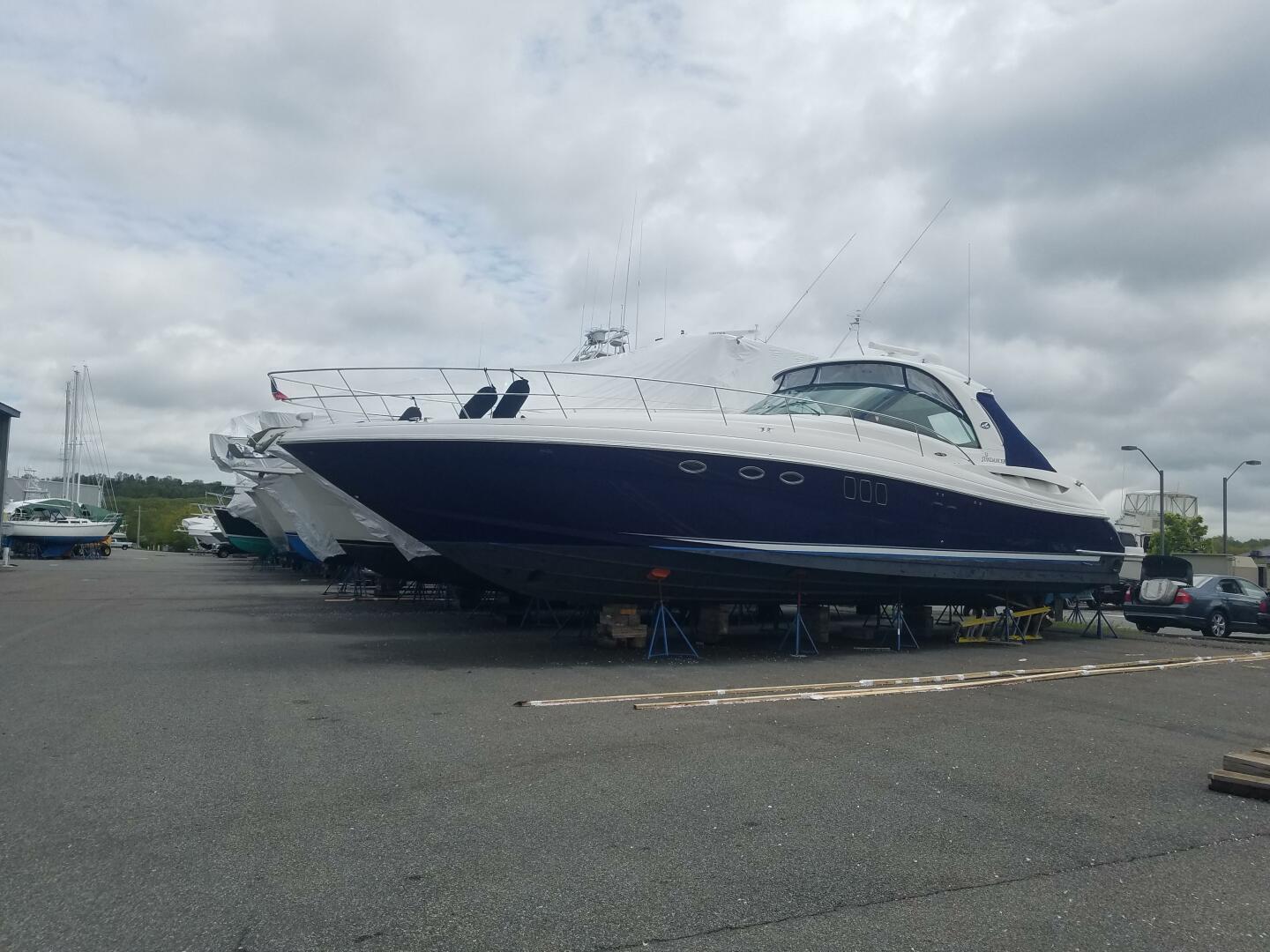 2006 Sea Ray 52 Sundancer - Image 12