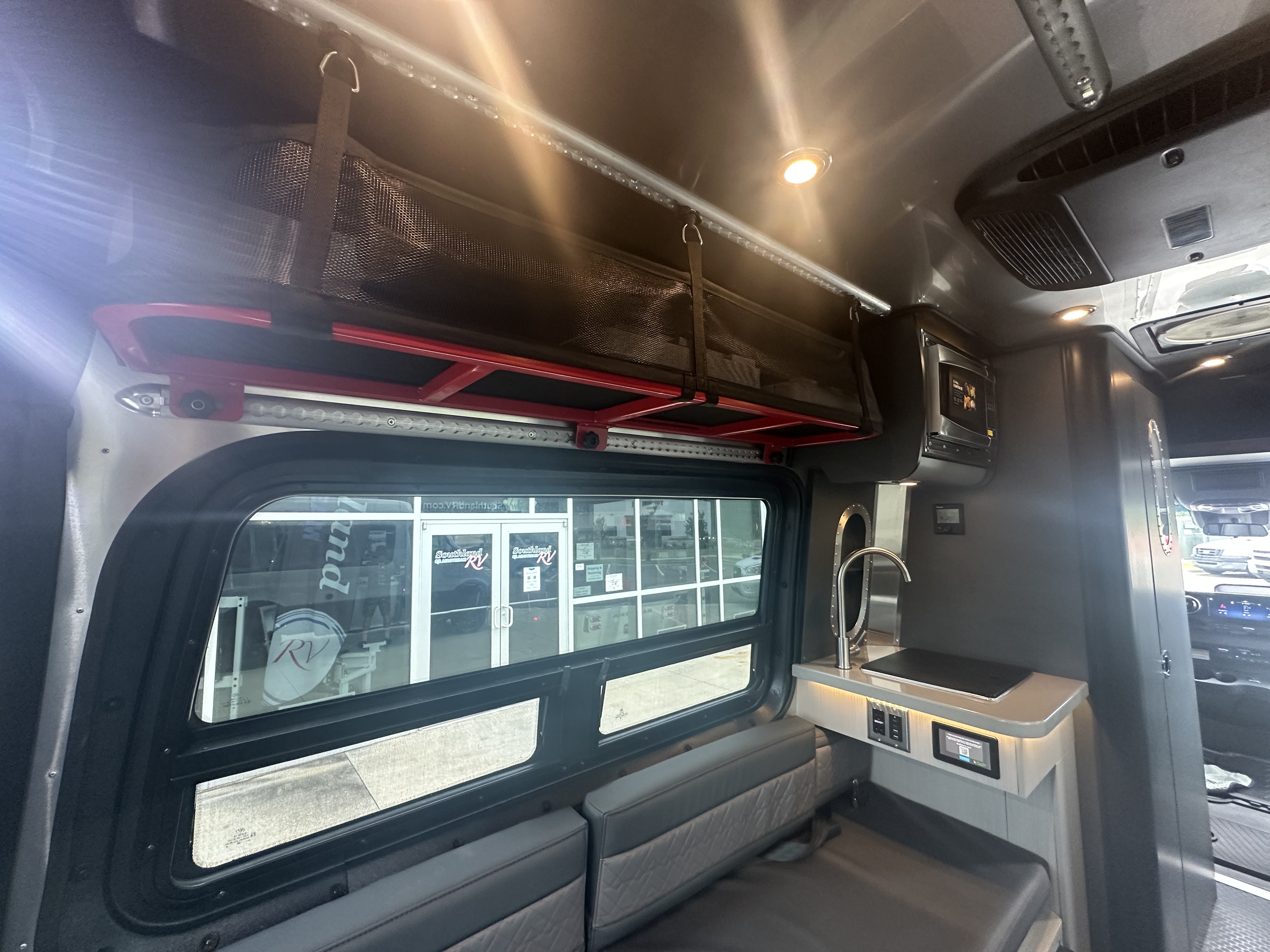 2026 Airstream Interstate 19X - Image 21