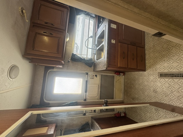 2009 Forest River Surveyor SV-235RKS - Image 30
