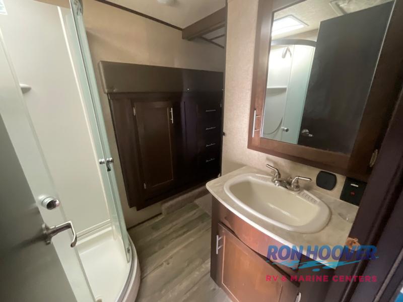 2018 FOREST RIVER 285DRL4 - Image 23