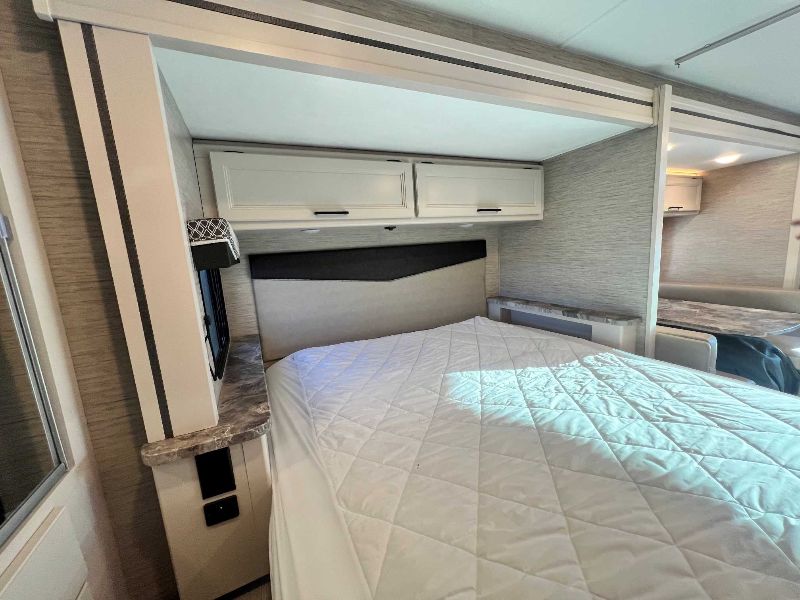 2023 Thor Motor Coach Compass RUV 23TW - Image 18