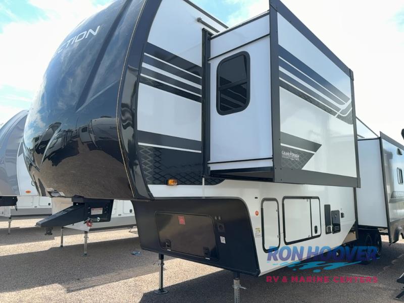 2026 GRAND DESIGN 337RLS - Image 2