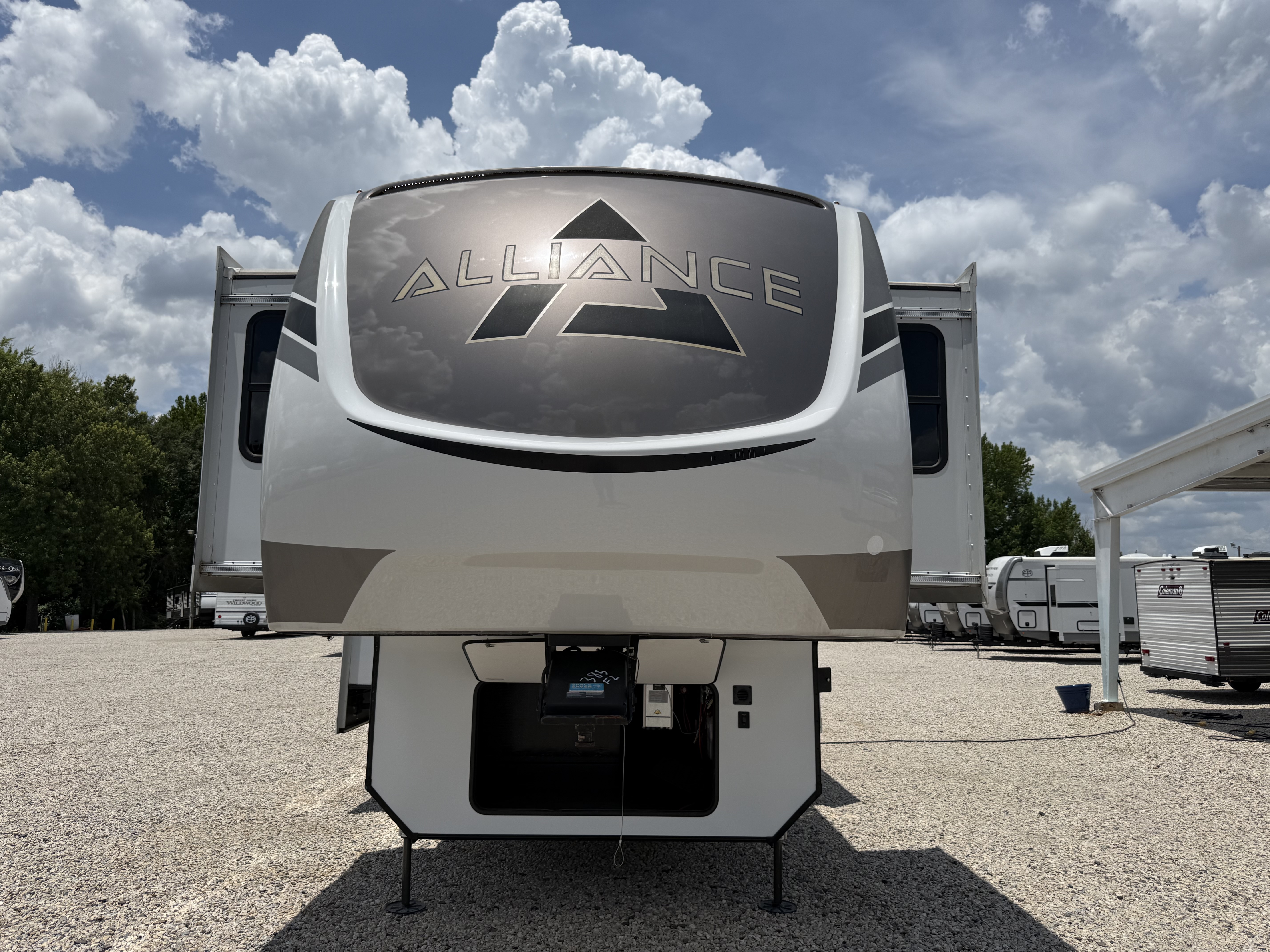 2022 ALLIANCE. PARADIGM 385FL - Image 2
