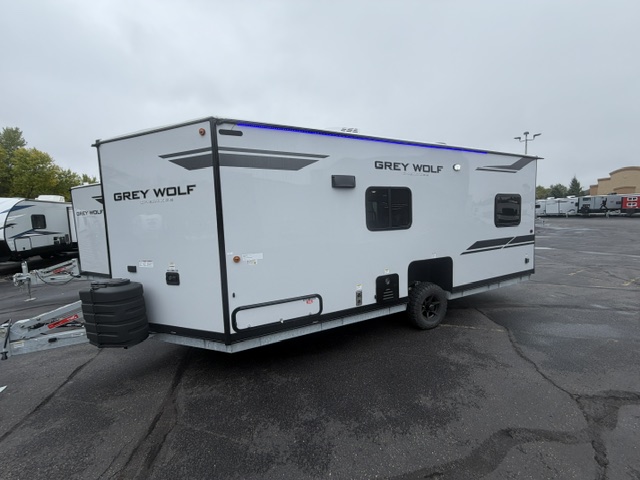 2027 CHEROKEE GREY WOLF 17TRH - Image 6