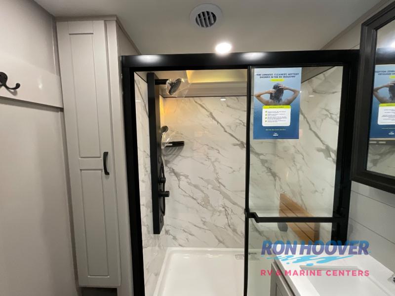 2026 JAYCO NORTHPOINT 395DSDB - Image 46