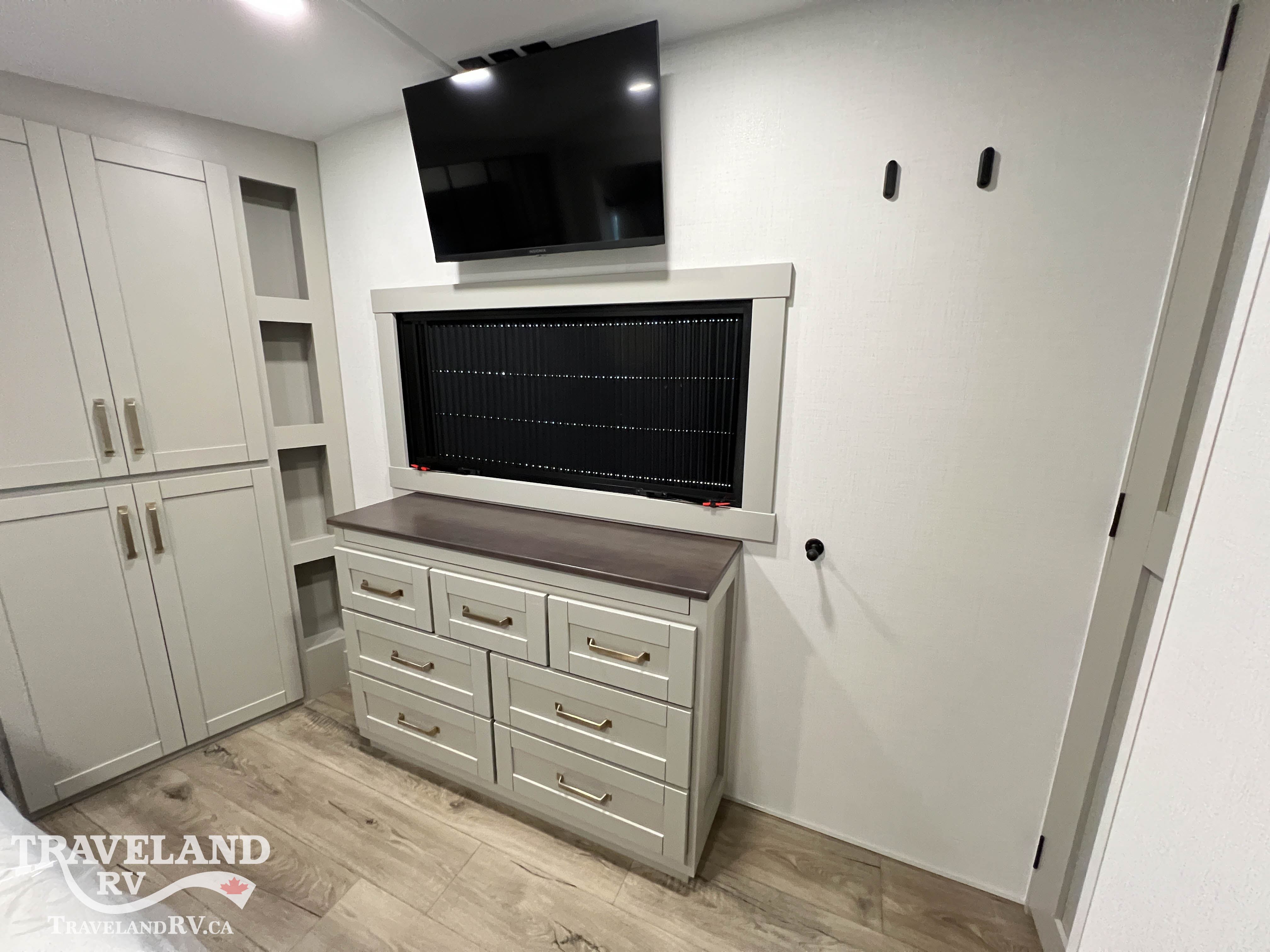 2027 Brinkley RV Model Z 3100 - Image 35