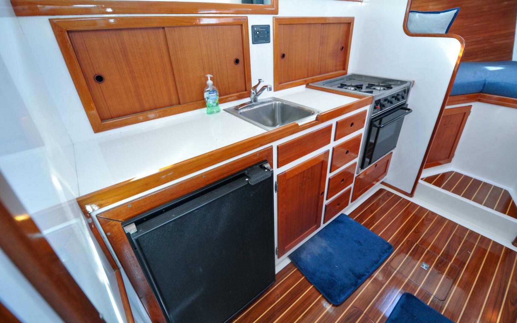 2001 Wilbur 34 - Image 71